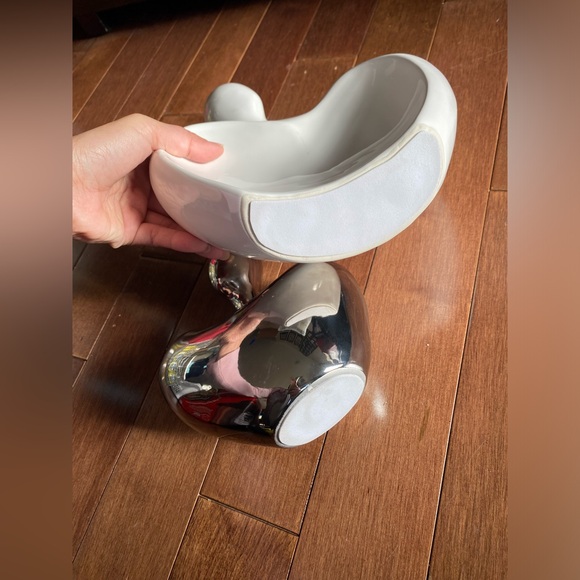 Hugging Couple Ceramic Sculpture,Silver Home Decor,Passionate Love Statue - Picture 6 of 8